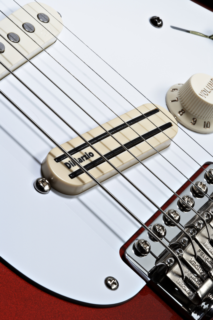 Fender Fender Vintage Hot Rod 57 Stratocaster Electric Guitar - Candy Apple Red