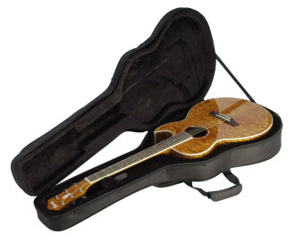 SKB SC30 Thin-Line Classical Case