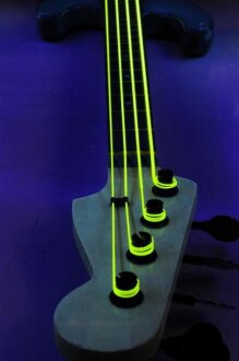 DR Strings NEON HiDef Bass 5 Strings